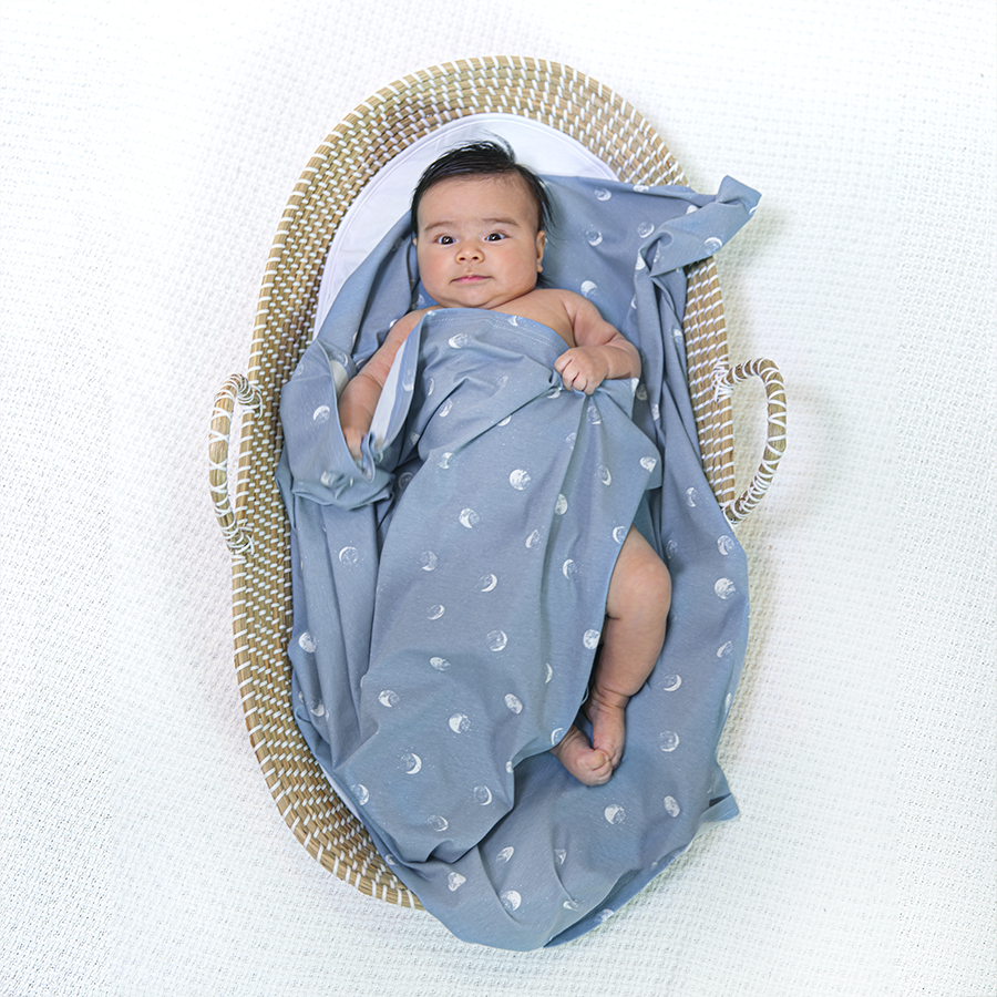 baby-cotton-comfort-knit-swaddle-blanket-blue-moon